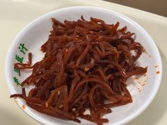 红咸菜丝-尹三豆汁(天坛店)