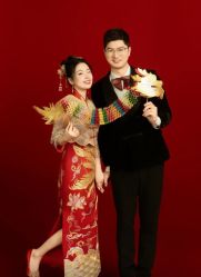 -挪娅婚纱摄影皇家会所