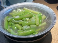 -蜜桃餐厅·伴山(绿宝广场店)