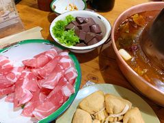 -东镇老火锅(长春路首店)