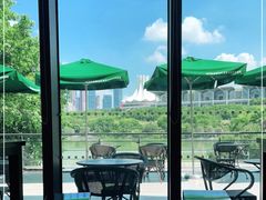 -星巴克(南宁民歌湖店)