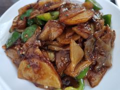地三鲜-友谊餐馆(永安路店)