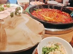 -牛市坎火锅(建设路店)