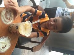 royaltea皇茶-喜茶(广州番禺奥园广场店)