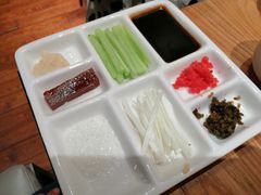 烤鸭蘸酱-四季民福烤鸭店(前门廊房二条店)