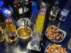 -赤红音乐现场(浦东金桥路店)