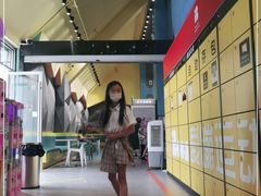 -爱蹦iBOON蹦床运动馆(江汉店)