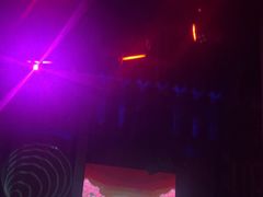 -赤红音乐现场(浦东金桥路店)