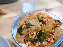 -一家人剪刀面(海伦国际店)