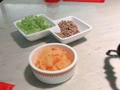 -左庭右院鲜牛肉火锅(浦江欢乐颂店)