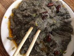 麻豆腐-宝瑞门钉肉饼店