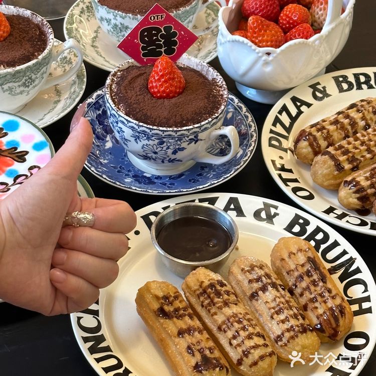 龙湖那家超火的加州餐厅 上新了！福福杯真的超好吃