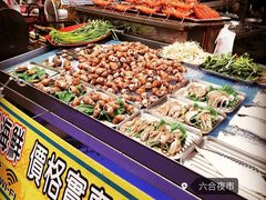 -六合夜市