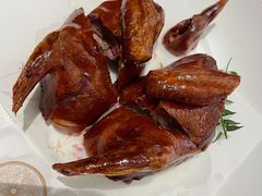 玻璃乳鸽-甄御•海鲜新青岛菜(麦岛店)