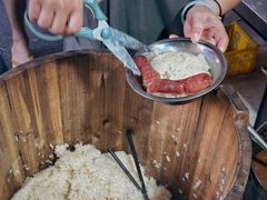 -梁阿婆廿年老牌扣肉糯米饭