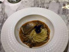 -La Mer Restaurant & Lounge