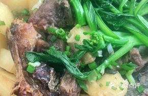 Braised Fish and Beef Claypot Rice