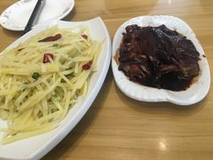 -乌镇那一年小院主题餐厅(甘泉西路店)