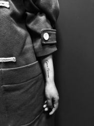 -刺客纹画纹身·洗纹身·穿孔饰品