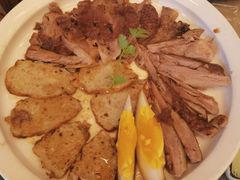 -潮界(LU·ONE凯德晶萃广场店)