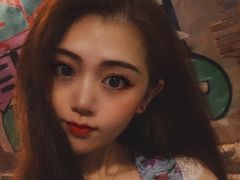 -百里峡七彩艺术小镇