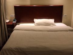 -格林豪泰快捷酒店(苏州太平镇高铁北站店)