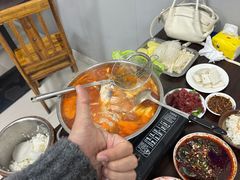-苗侗地道红酸.酸汤鱼·酸汤牛肉
