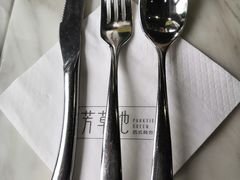 -芳草地西式融合餐厅(回龙窝店)