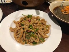 -郑庄脂渣海鲜楼(九水路店)