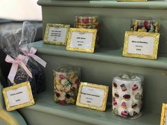 -ladurée(戴高乐机场T 2F店)