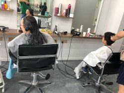 -茶发Salon·烫发染发理发