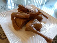梅子乳鸽-岭南海晏楼(东晓南店)
