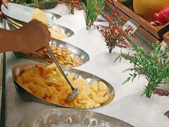 -金滏山烤肉·海鲜·火锅自助餐厅(襄阳万达店)