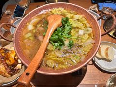 -SHAN山(前滩太古里店)