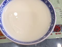-赵记传承特色牛奶甜品(泉城广场店)