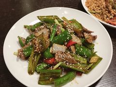 -乾坤饭店