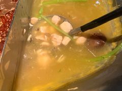 红颜花胶鸡锅-湊湊火锅·茶憩(杭州湖滨银泰in77店)