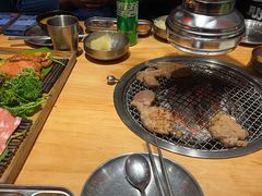 -极简·炭火烤肉主题餐厅·龙虾烧烤·烤羊排(宝龙店)