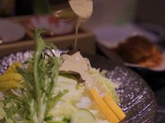 -山川小町·极番烧肉(新地假日广场店)