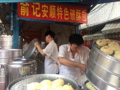 自助取餐区-俞记安顺特色破酥包(民生路店)