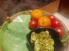 餐前水果-假装苏杭·迎春花与梅(陆家嘴中心店)