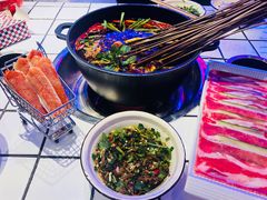 -九街淑芬掌中宝串串公司(两路金港国际店)