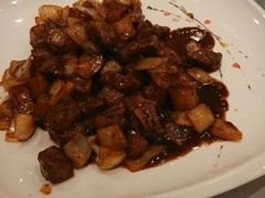 牛肉粒-御花园·粤菜·海鲜火锅(中山公园店)