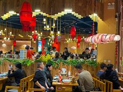 -老滇山寨•云南特色菜•地方菜•民族风情歌舞表演(金碧店)