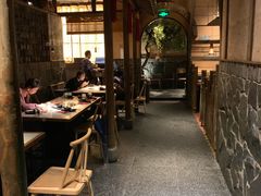 大堂-哥老官重庆美蛙鱼头(西湖银泰十一哥店)