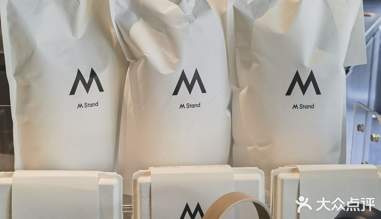 首钢园里的咖啡馆!