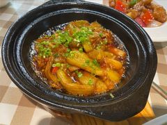 w香江鱼茄子煲-新大咀港式茶餐厅(宝山万达店)
