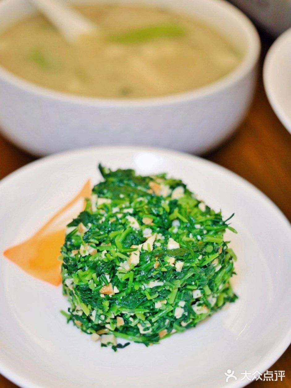 本地人认证过的红烧肉拌饭，吼吼吃！！
