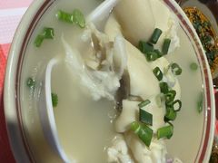 -老方桌烂蹄花川菜馆(九龙坡店)