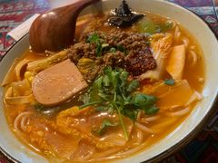 贵州凯里酸汤米线-云边嬢嬢·云南野料现摏火锅